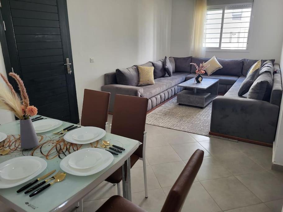 Cozy Apartment Sea And Airport タンジェ エクステリア 写真